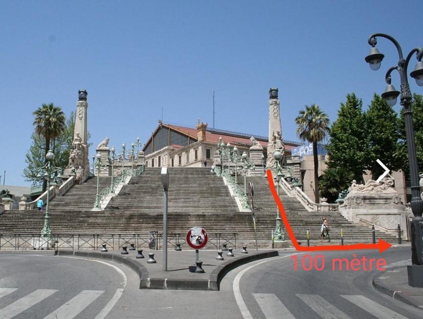 Appartamento Studio Bleu En Face De La Gare 10Mn Au Vieux Port Marsiglia Esterno foto